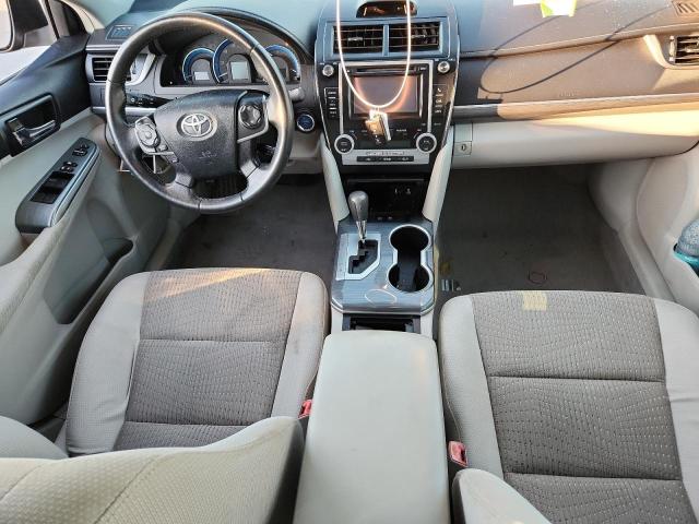 Photo 8 from auction – 2012 TOYOTA CAMRY HYBR with VIN 4T1BD1FK0CU061207