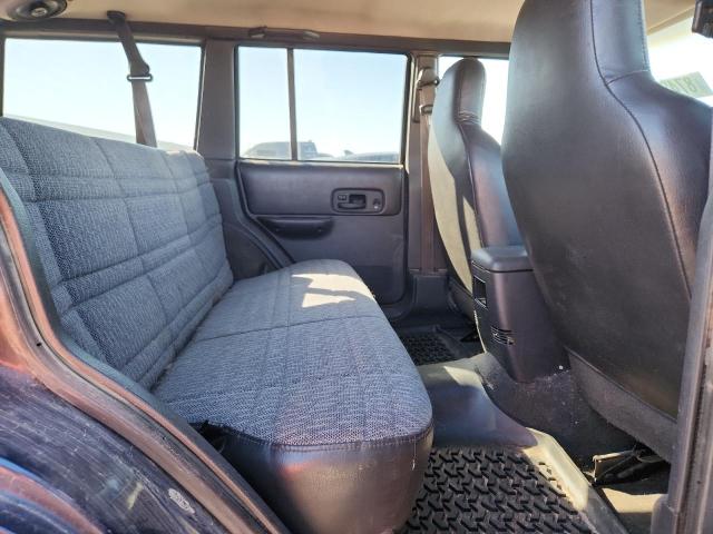 Photo 11 from auction – 2000 JEEP CHEROKEE S with VIN 1J4FF48SXYL192649