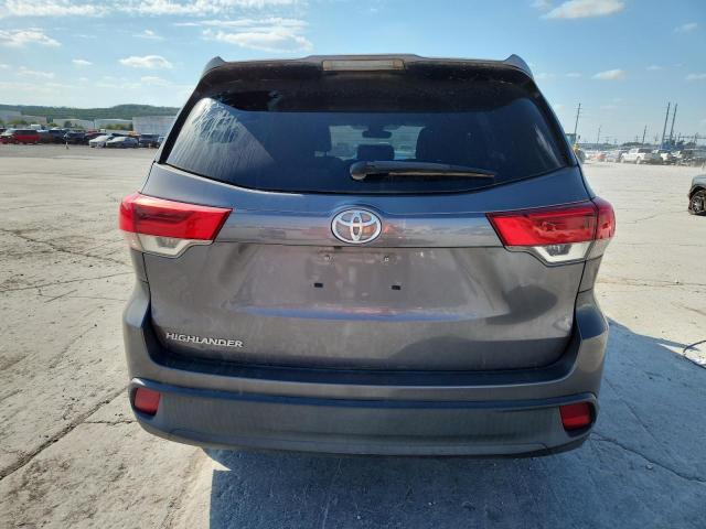 Photo 6 from auction – 2017 TOYOTA HIGHLANDER with VIN 5TDZARFH2HS032415