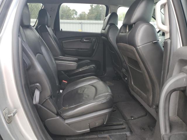 Photo 11 from auction – 2011 CHEVROLET TRAVERSE L with VIN 1GNKRJED3BJ200715
