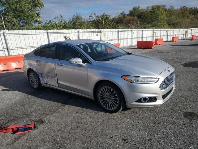 Photo 4 from auction – 2021 FORD FUSION TITANIUM with VIN 3FA6P0D92DR160777