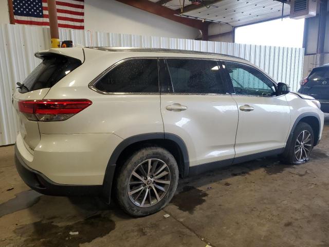Photo 3 from auction – 2019 TOYOTA HIGHLANDER with VIN 5TDJZRFH1KS629052