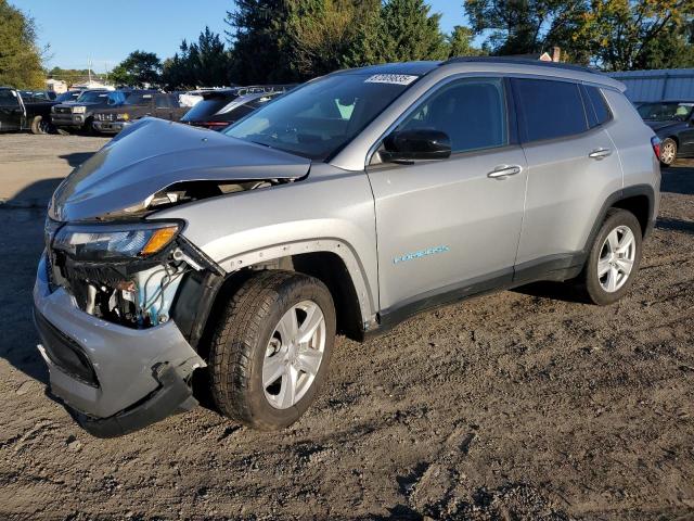 JEEP COMPASS LA 2022 with VIN 3C4NJDBB9NT200703 - Photo from auction