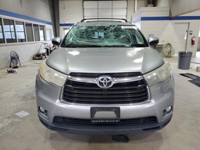 Photo 5 from auction – 2015 TOYOTA HIGHLANDER with VIN 5TDDKRFH1FS167731
