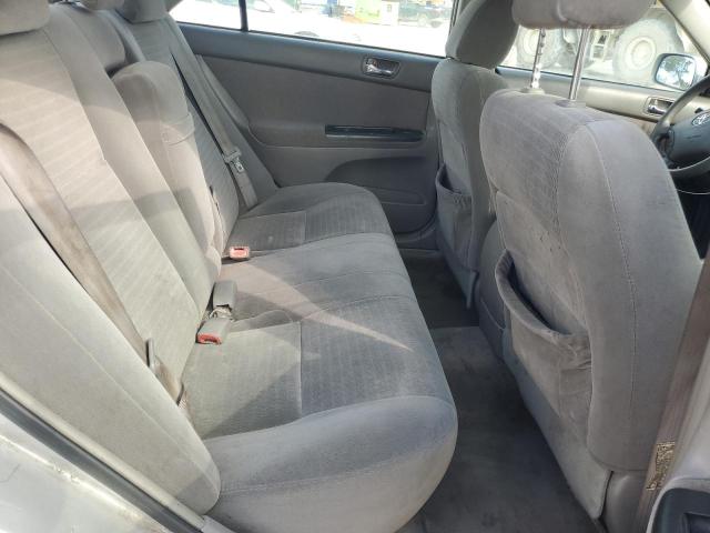 Photo 10 from auction – 2005 TOYOTA CAMRY LE with VIN 4T1BF32K35U105246