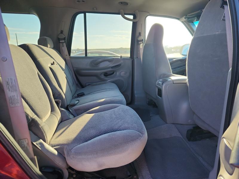 Photo 11 from auction – 1998 FORD EXPEDITION with VIN 1FMRU17L8WLB86701