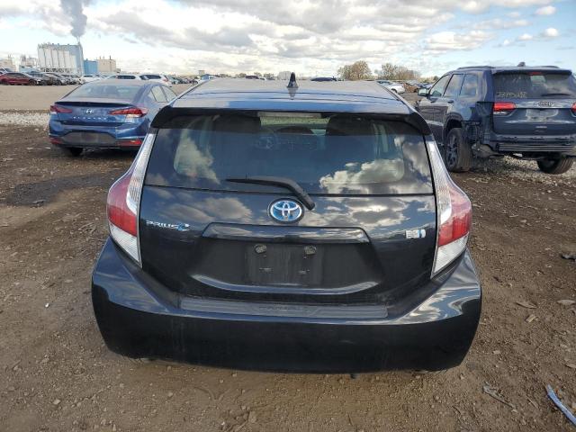 Photo 6 from auction – 2016 TOYOTA PRIUS C with VIN JTDKDTB30G1136977