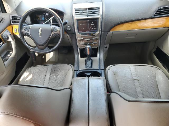 Photo 8 from auction – 2011 LINCOLN MKX with VIN 2LMDJ6JK0BBJ31447