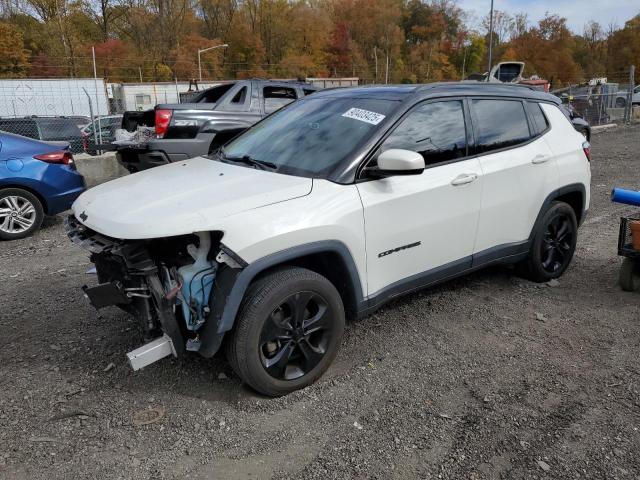 JEEP COMPASS LA 2018 with VIN 3C4NJDBB7JT453383 - Photo from auction