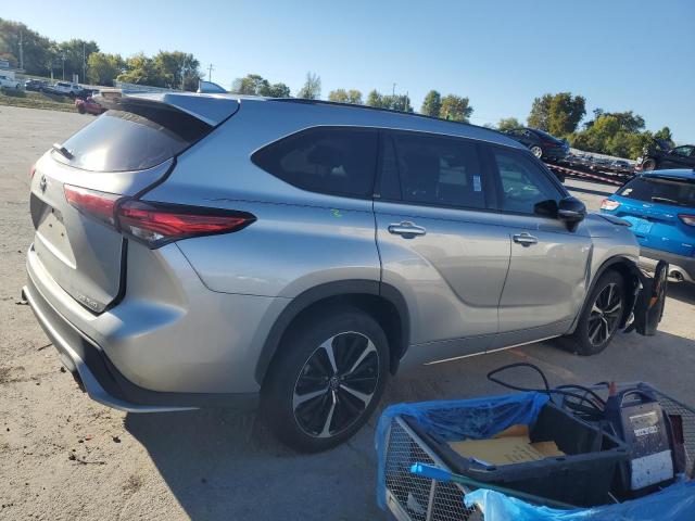 Photo 3 from auction – 2021 TOYOTA HIGHLANDER with VIN 5TDLZRBH7MS088736