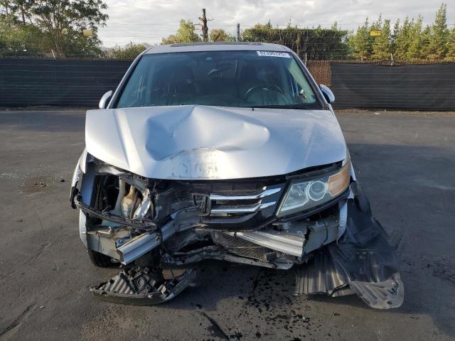 Photo 5 from auction – 2015 HONDA ODYSSEY EX with VIN 5FNRL5H63FB014652