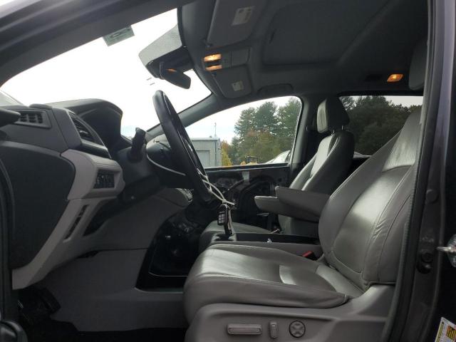 Photo 7 from auction – 2018 HONDA ODYSSEY EXL with VIN 5FNRL6H79JB072174