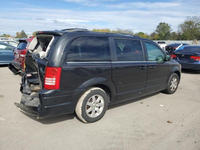 Photo 3 from auction – 2008 CHRYSLER TOWN & COU with VIN 2A8HR54P58R110436