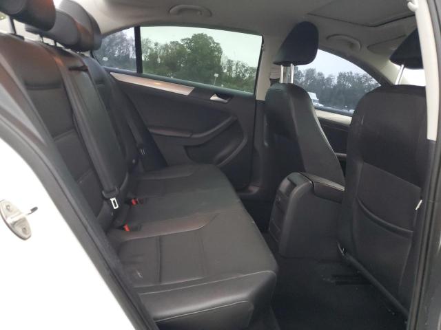 Photo 10 from auction – 2017 VOLKSWAGEN JETTA SE with VIN 3VWDB7AJ2HM318798