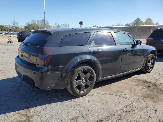 Photo 3 from auction – 2005 DODGE MAGNUM SXT with VIN 2D4GZ48V55H537464