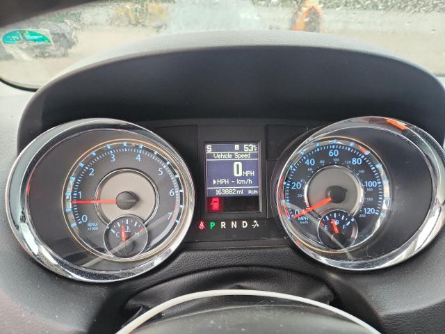 Photo 9 from auction – 2015 CHRYSLER TOWN & COU with VIN 2C4RC1CG3FR697305
