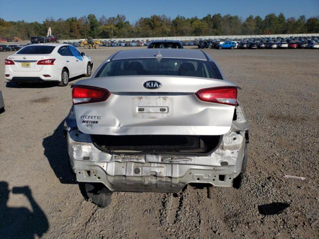Photo 6 from auction – 2017 KIA FORTE LX with VIN 3KPFK4A76HE137633