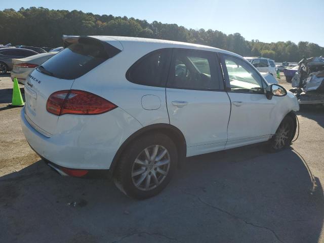 Photo 3 from auction – 2012 PORSCHE CAYENNE with VIN WP1AA2A20CLA07674
