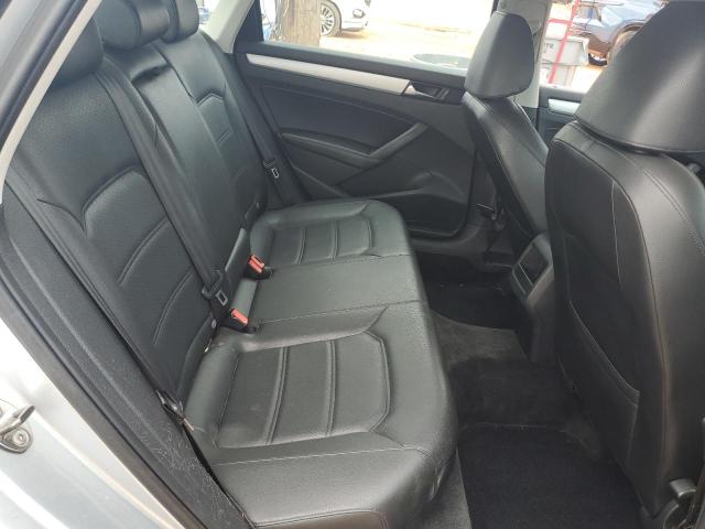 Photo 10 from auction – 2012 VOLKSWAGEN PASSAT SE with VIN 1VWBP7A35CC100987