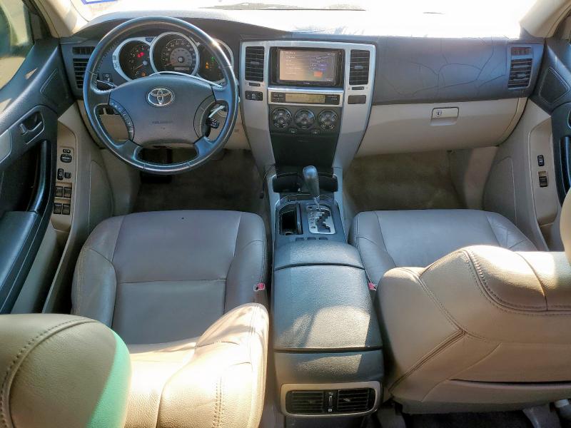 Photo 8 from auction – 2005 TOYOTA 4RUNNER SR with VIN JTEZU14R158036648