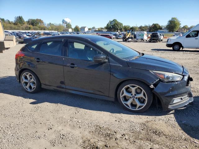Photo 4 from auction – 2016 FORD FOCUS ST with VIN 1FADP3L93GL288149