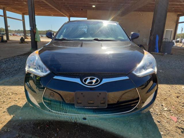 Photo 5 from auction – 2016 HYUNDAI VELOSTER with VIN KMHTC6AD4GU250459