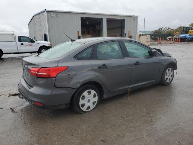 Photo 3 from auction – 2015 FORD FOCUS S with VIN 1FADP3E23FL380019