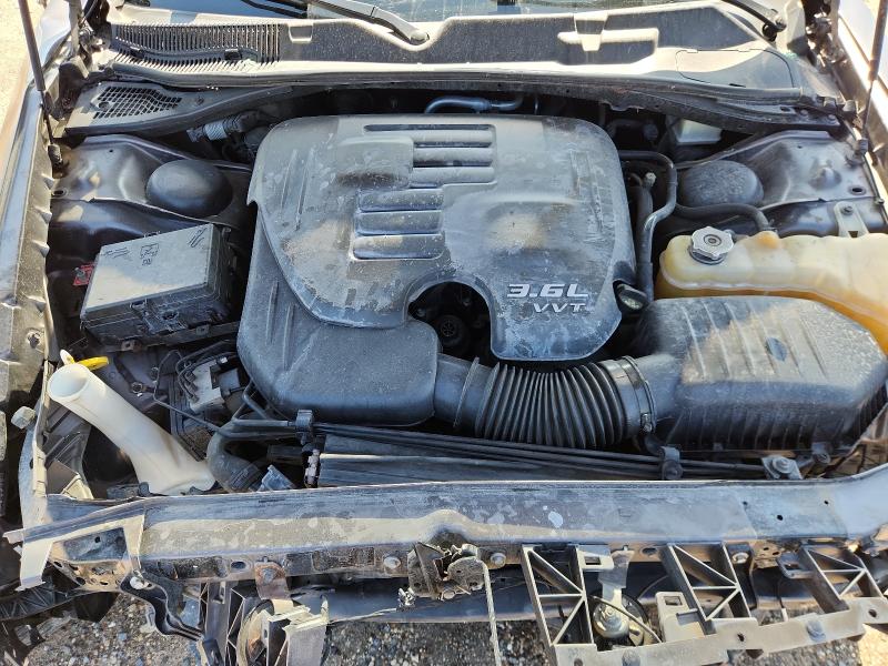 Photo 11 from auction – 2016 DODGE CHALLENGER with VIN 2C3CDZAG4GH131430