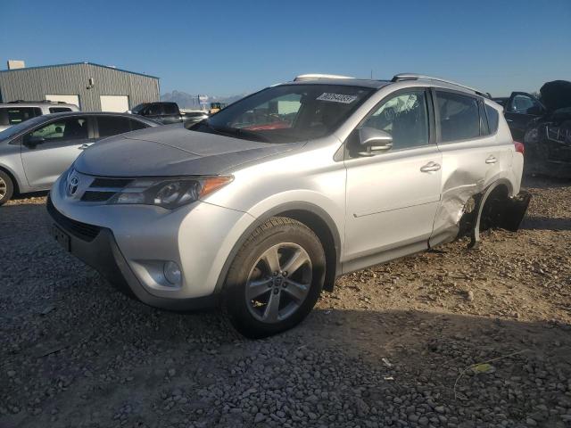 TOYOTA RAV4 XLE 2015 with VIN 2T3RFREV1FW238152 - Photo from auction
