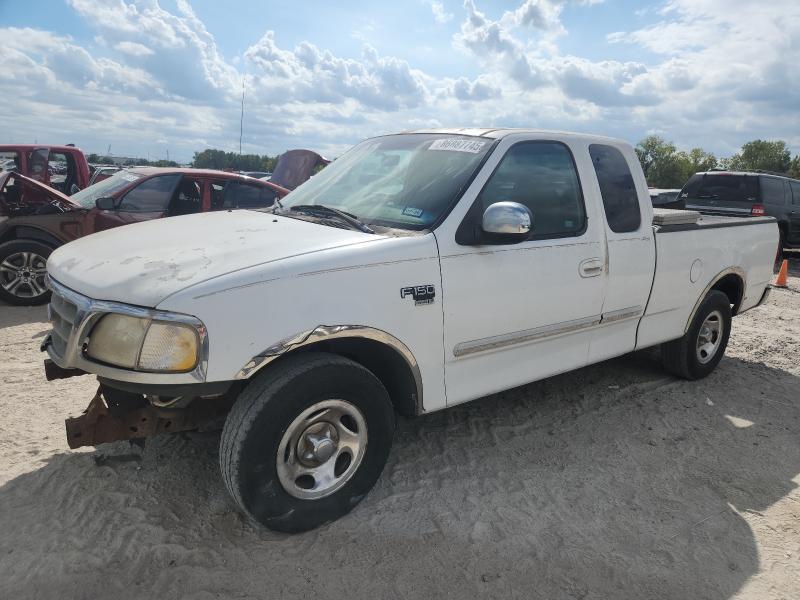 FORD F150 2000 with VIN 1FTRX17W1YNC23892 - Photo from auction