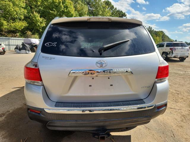 Photo 6 from auction – 2013 TOYOTA HIGHLANDER with VIN 5TDDK3EH2DS219802