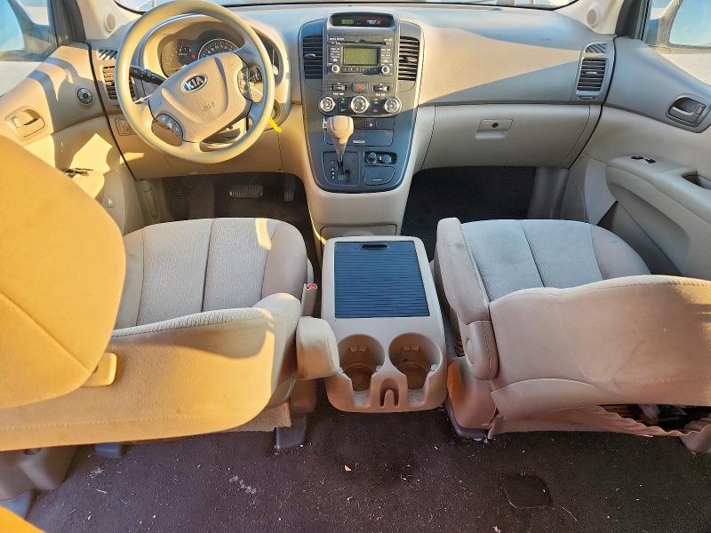 Photo 8 from auction – 2014 KIA SEDONA LX with VIN KNDMG4C73E6538662