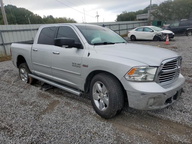 Photo 4 from auction – 2016 RAM 1500 SLT with VIN 3C6RR7LT6GG241084