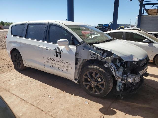 Photo 4 from auction – 2019 CHRYSLER PACIFICA T with VIN 2C4RC1FG0KR633356