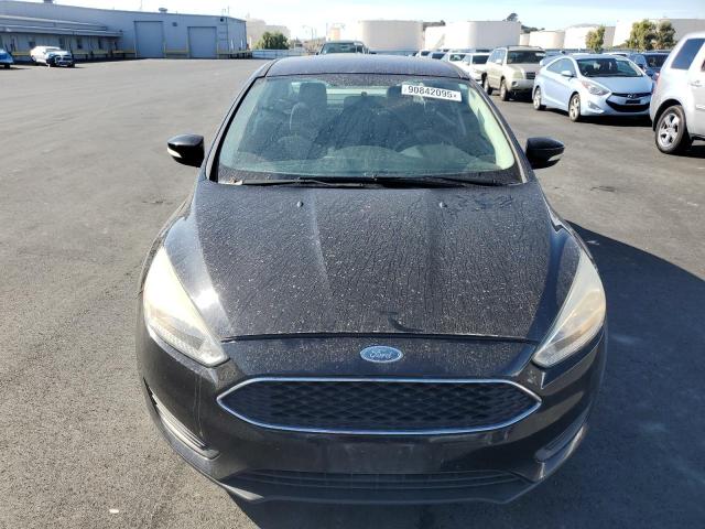 Photo 5 from auction – 2016 FORD FOCUS SE with VIN 1FADP3F22GL365169