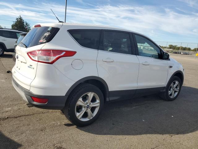 Photo 3 from auction – 2014 FORD ESCAPE SE with VIN 1FMCU0GX2EUD85934