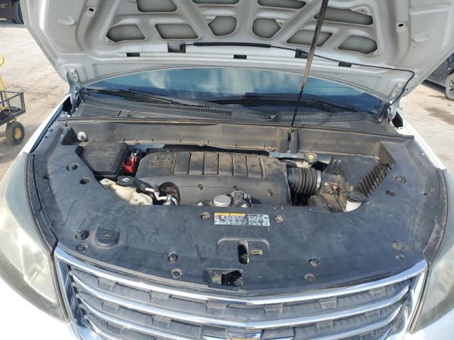 Photo 12 from auction – 2017 CHEVROLET TRAVERSE L with VIN 1GNKRHKD1HJ112171
