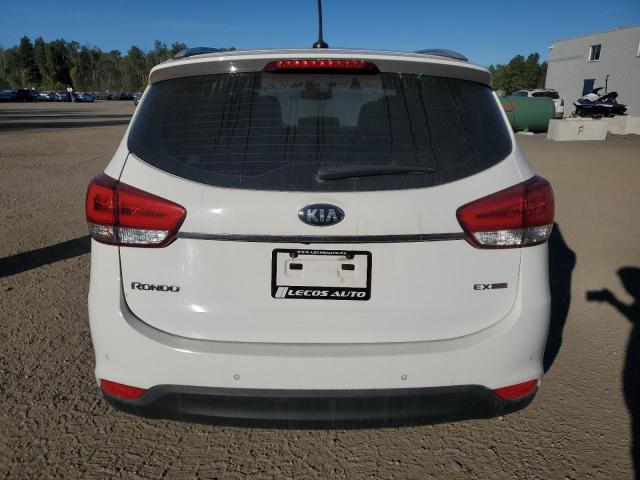 Photo 6 from auction – 2015 KIA RONDO with VIN KNAHU8A35F7082111