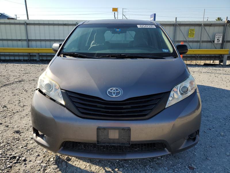 صورة رقم 5 من المزاد - 2017 TOYOTA SIENNA مع VIN 5TDZZ3DC6HS865521