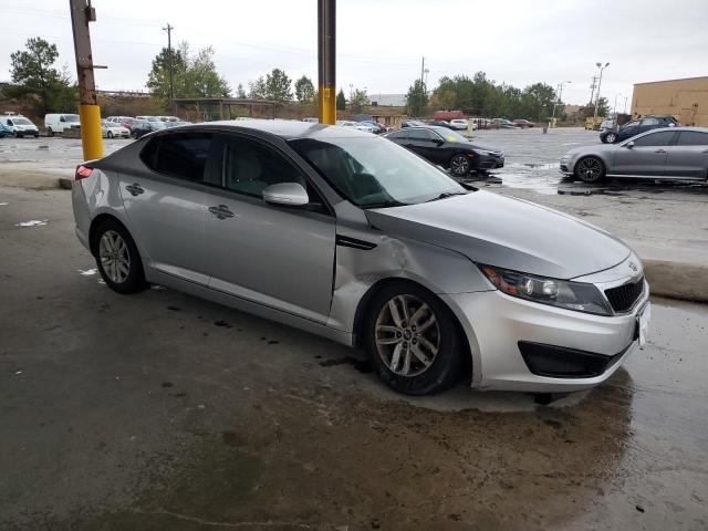 Photo 4 from auction – 2011 KIA CADENZA with VIN KNAGM4A73B5074568
