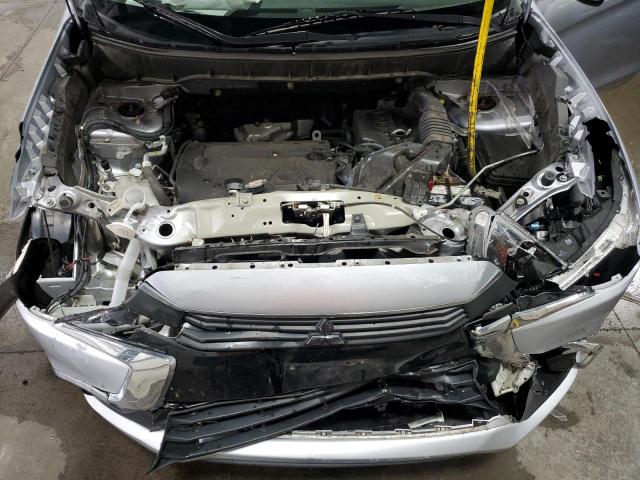 Photo 12 from auction – 2017 MITSUBISHI OUTLANDER with VIN JA4AP3AU6HZ042659