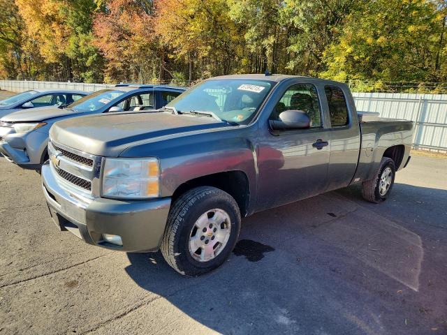 CHEVROLET SILVERADO 2011 with VIN 1GCRCSE08BZ352194 - Photo from auction