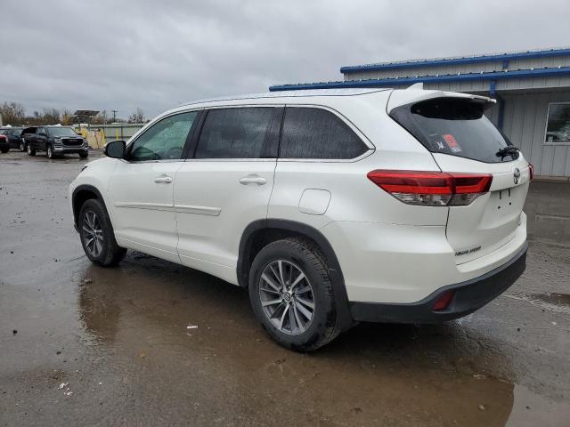 Photo 2 from auction – 2018 TOYOTA HIGHLANDER with VIN 5TDJZRFH9JS895286
