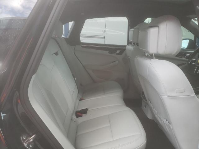 Photo 11 from auction – 2018 PORSCHE MACAN S with VIN WP1AB2A54JLB37445