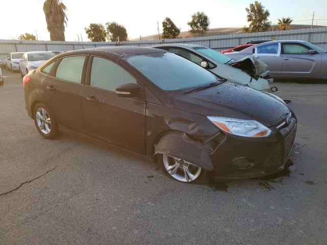 Photo 4 from auction – 2014 FORD FOCUS SE with VIN 1FADP3F23EL165270
