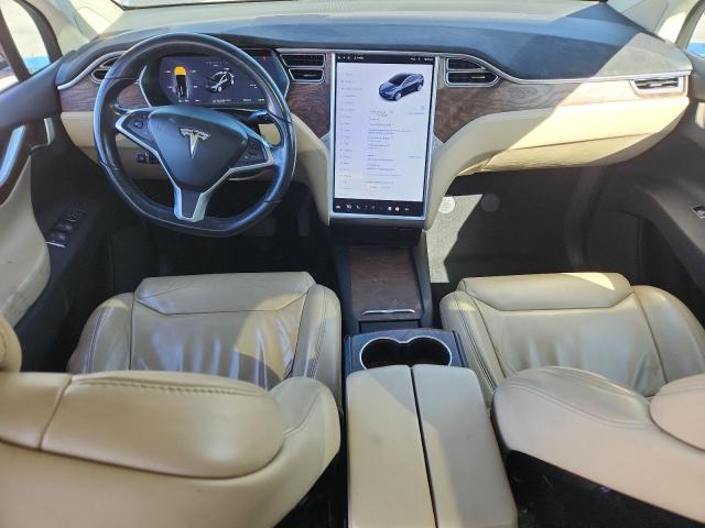 Photo 8 from auction – 2017 TESLA MODEL X with VIN 5YJXCBE20HF044699