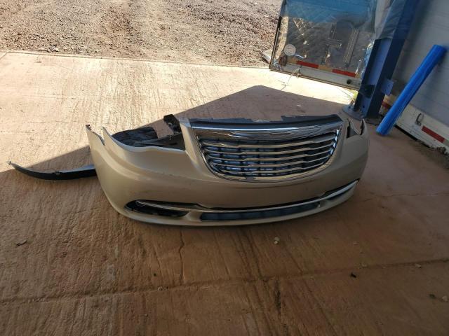 Photo 12 from auction – 2015 CHRYSLER TOWN & COU with VIN 2C4RC1BG1FR520222