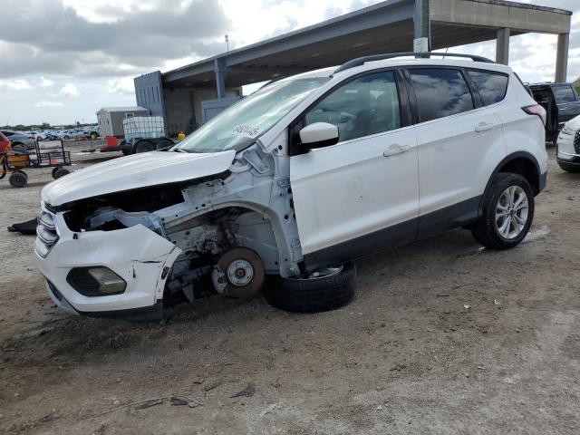 FORD ESCAPE SE 2018 with VIN 1FMCU0GDXJUA17386 - Photo from auction
