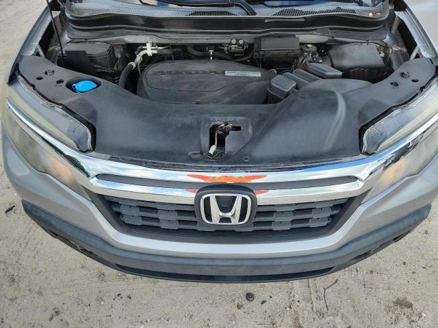 Photo 11 from auction – 2018 HONDA RIDGELINE with VIN 5FPYK2F50JB001798
