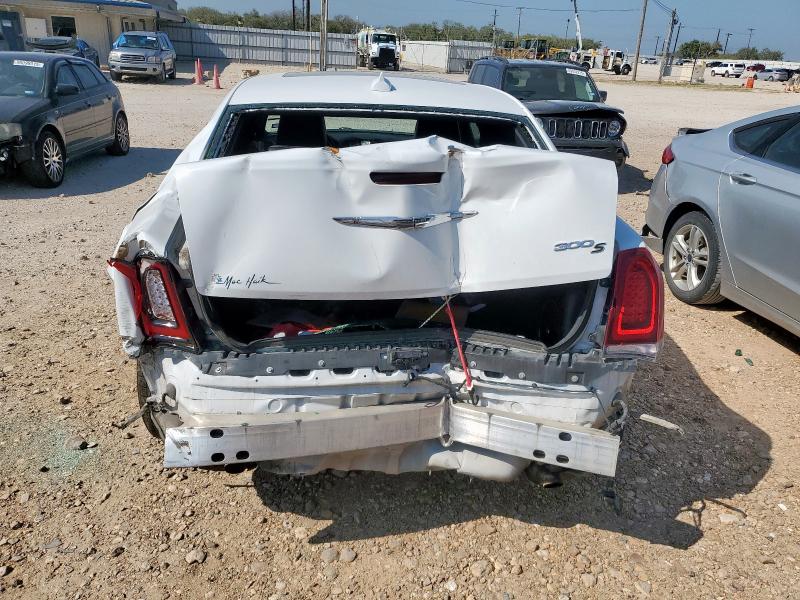 Photo 6 from auction – 2015 CHRYSLER 300 S with VIN 2C3CCABG4FH868094